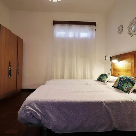 לינה וארוחת בוקר Costa Norte *